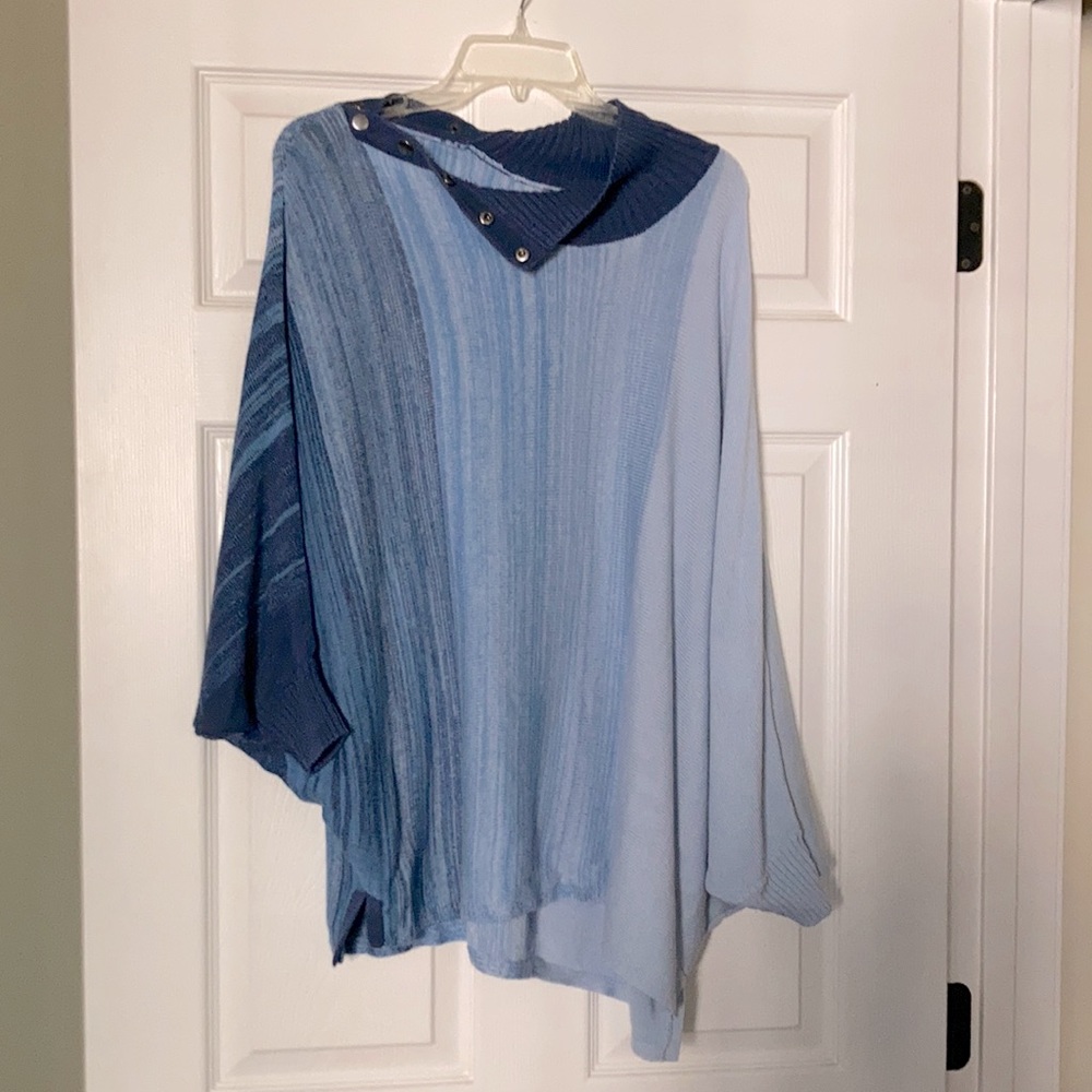 GILI Sweater Bat wing arms Over sized sweater XX small  Pop over sweater